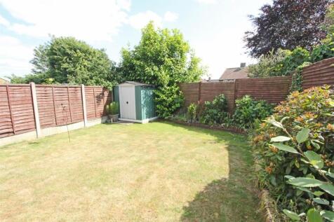 IMG_5655 garden shed.jpg