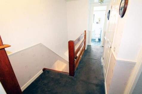 IMG_5956 landing stairs.jpg