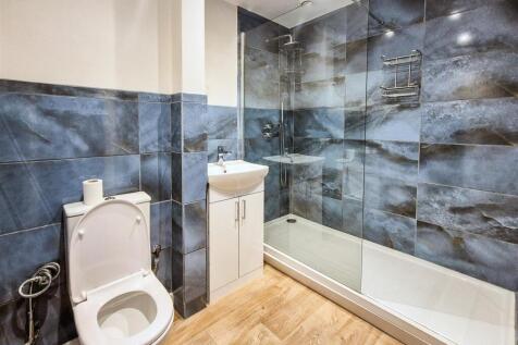 shower 15-07-2025__20-01-47_20250715_180042.3YSQp.