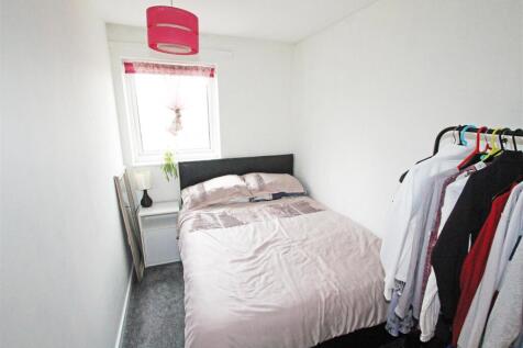 IMG_5913 bed4.jpg