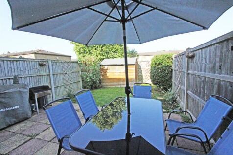 IMG_5944 seating patio garden.jpg