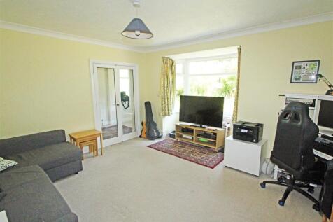 IMG_6334 lounge.jpg