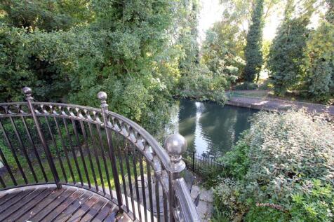 IMG_6406 balcony river.jpg