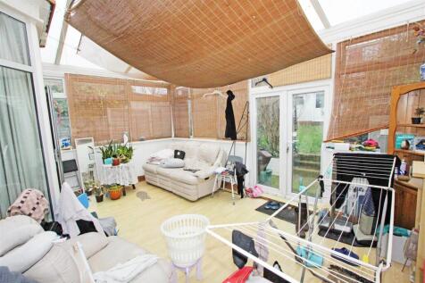 IMG_4394 conservatory.jpg