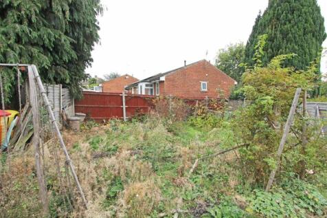 IMG_6553 garden end.jpg