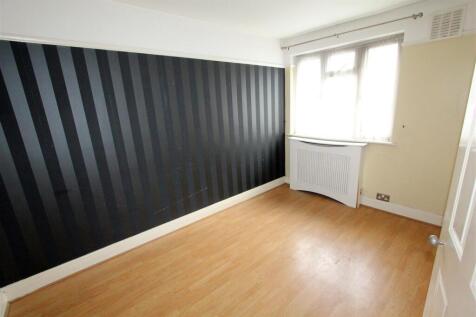 11 IMG_4708 bed2.jpg