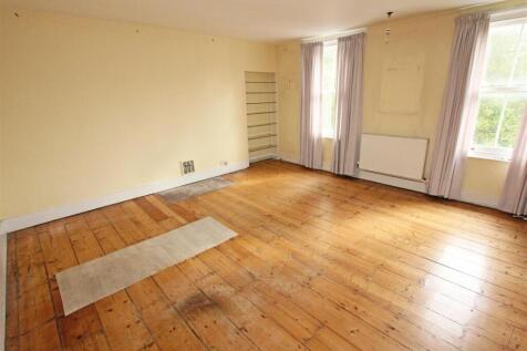 IMG_6680 bed yellow.jpg