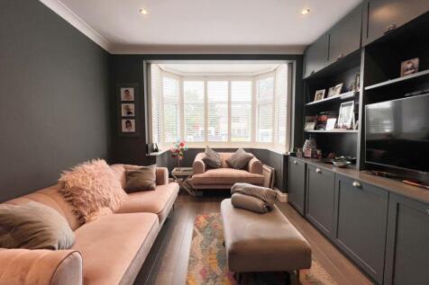 RECEPTION ROOM 1