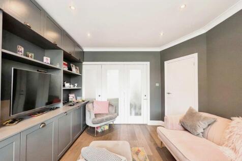 RECEPTION ROOM 1