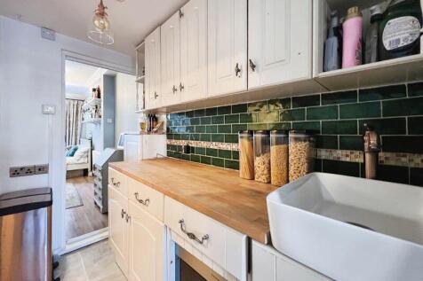 KITCHENETTE (ANNEXE)