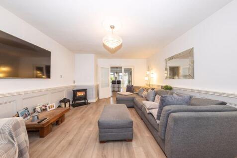 RECEPTION ROOM 2