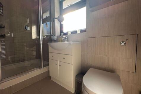 Second En Suite 