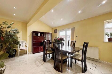 DINER/KITCHEN