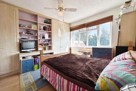 2nd Bedroom