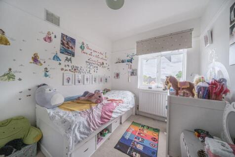 Doouble Bedroom
