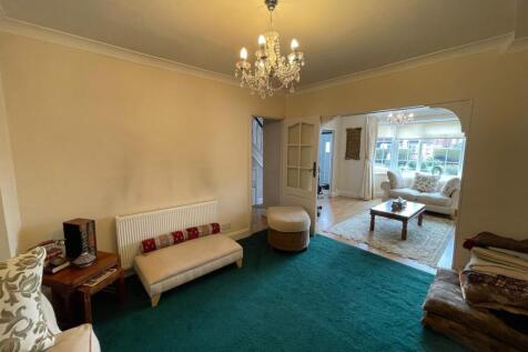 THROUGH LOUNGE