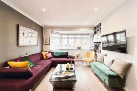 RECEPTION ROOM 1