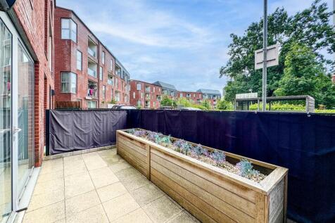 Property Image 11