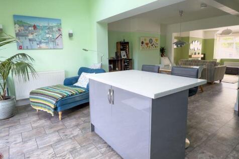 Kitchen/Garden/Dining Room