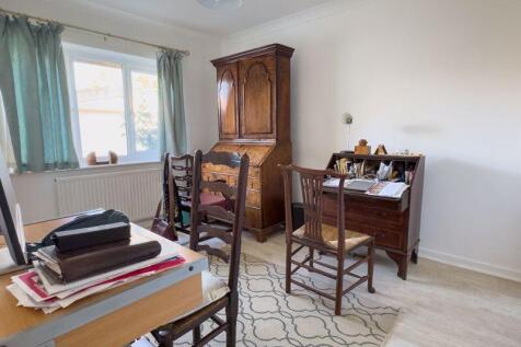 Bedroom 4/Office