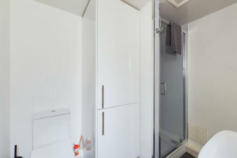 shower2.jpg