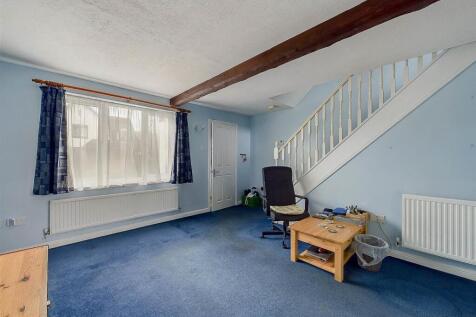 CAM02541G0-PR0358-STILL002.jpg