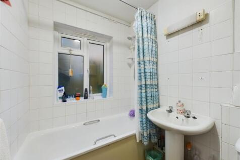 bath1.jpg