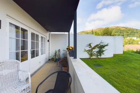 veranda1.jpg