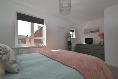 bed1b.JPG
