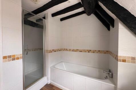 Upstairs bathroom shower.JPG