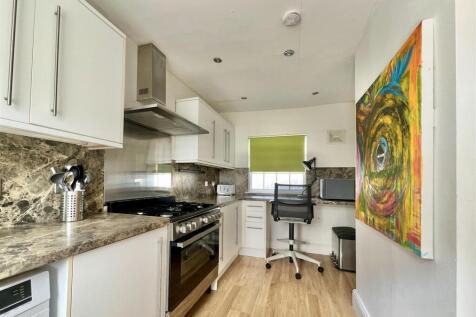 Kitchen 11072025.jpg