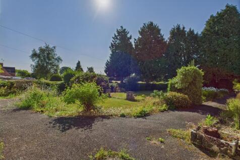 CAM02541G0-PR0492-STILL016.jpg