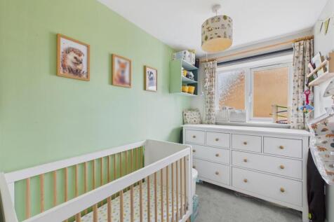 CAM02541G0-PR0497-STILL025.jpg