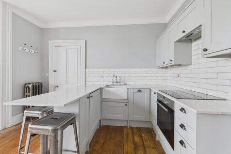 Kitchen area.jpg