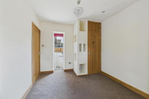 Bedroom two.jpg