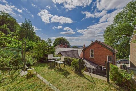 CAM03972G0-PR0108-STILL021.jpg