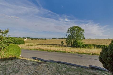 CAM03972G0-PR0110-STILL006.jpg
