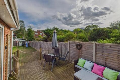CAM03972G0-PR0114-STILL036.jpg