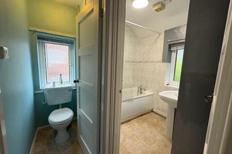 Toilet & bathroom.jpg