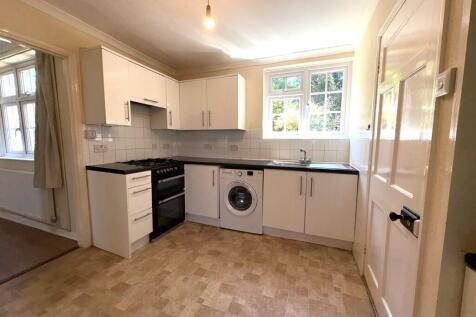 10StationRdKitche...