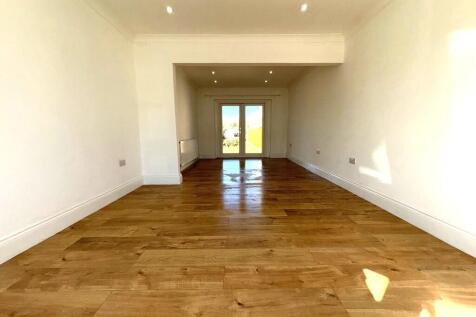 418EastcoteLaneRe...