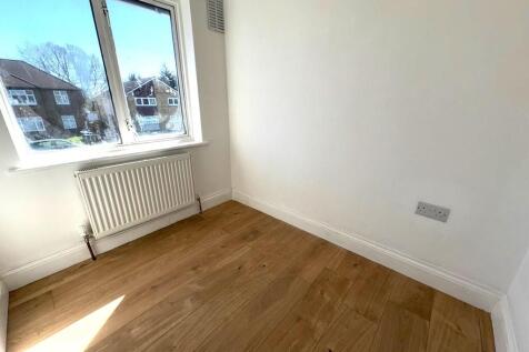 418EastcoteLaneBo...