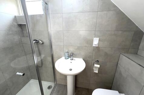 126aHarrowViewBat...