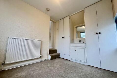 f7837ed5-f50a-4f7...