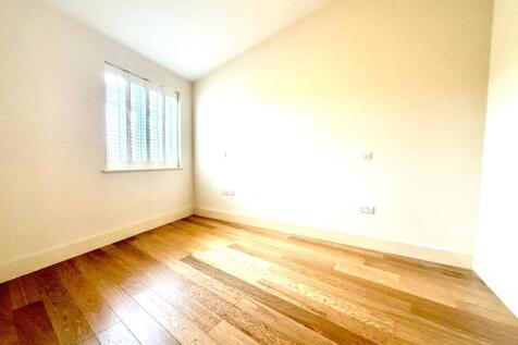 WhatsApp Image 20...