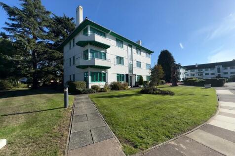 6ElmParkCourt
