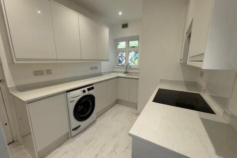 6ElmParkCourtKitc...