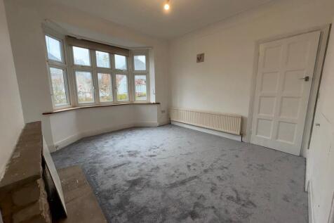 12StUrsulaGroveFr...