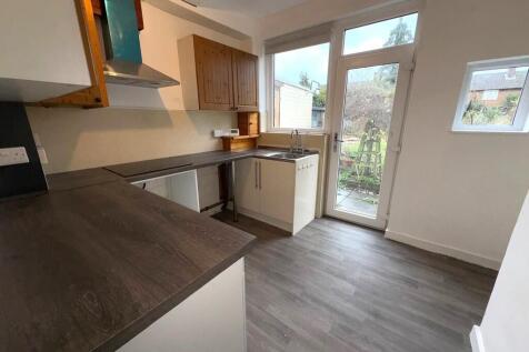 12StUrsulaGroveKi...