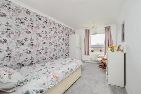 7 Birch Court Bn41 (10).jpg